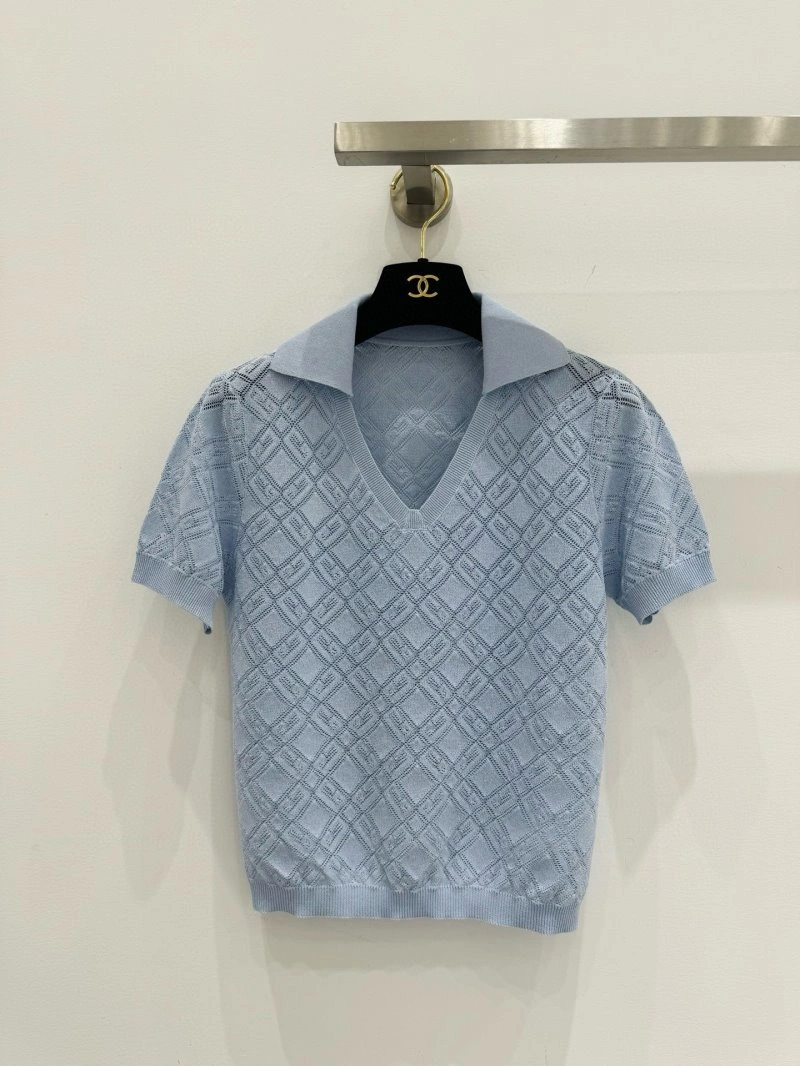 Sophisticated Unclassified Brand T-Shirts 153348