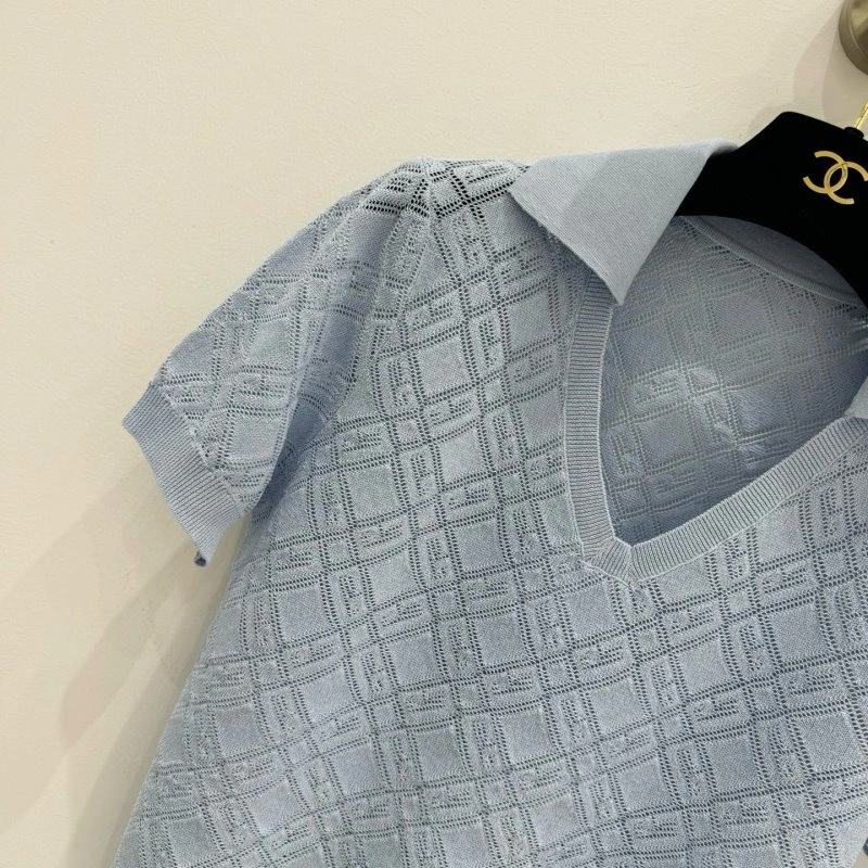Sophisticated Unclassified Brand T-Shirts 153348