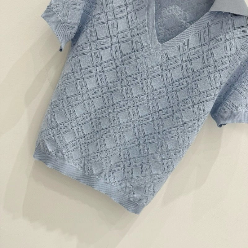 Sophisticated Unclassified Brand T-Shirts 153348