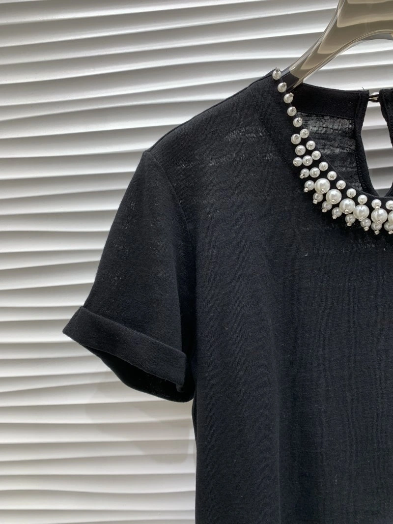 Trendy Unclassified Brand T-Shirts 153308