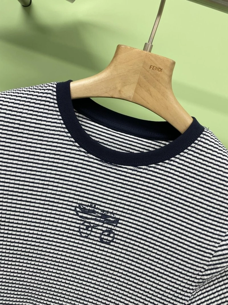 Unclassified Brand T-Shirts Functional 153303