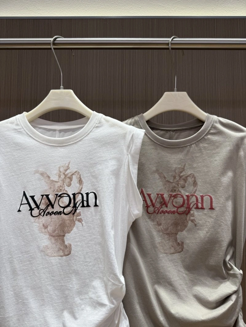 OnTrend Unclassified Brand T-Shirts 153305