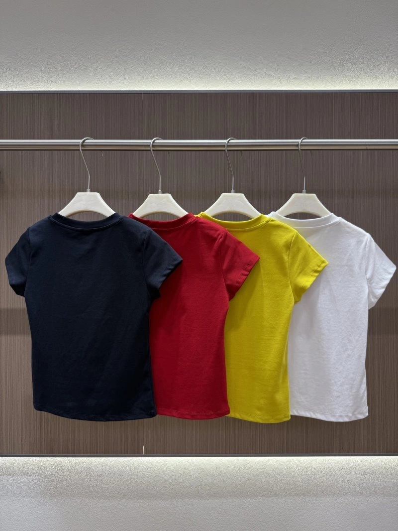 ComfortFit Unclassified Brand T-Shirts 153302
