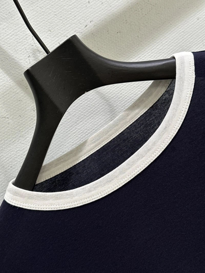 HighQuality Unclassified Brand T-Shirts 153300