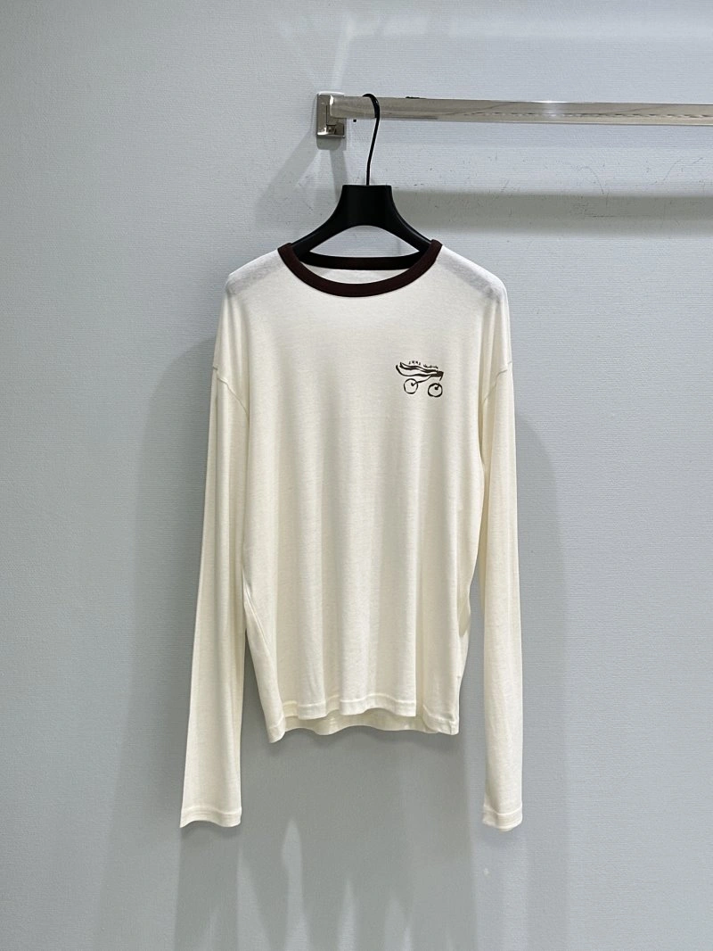 ModernLook Unclassified Brand T-Shirts 153299