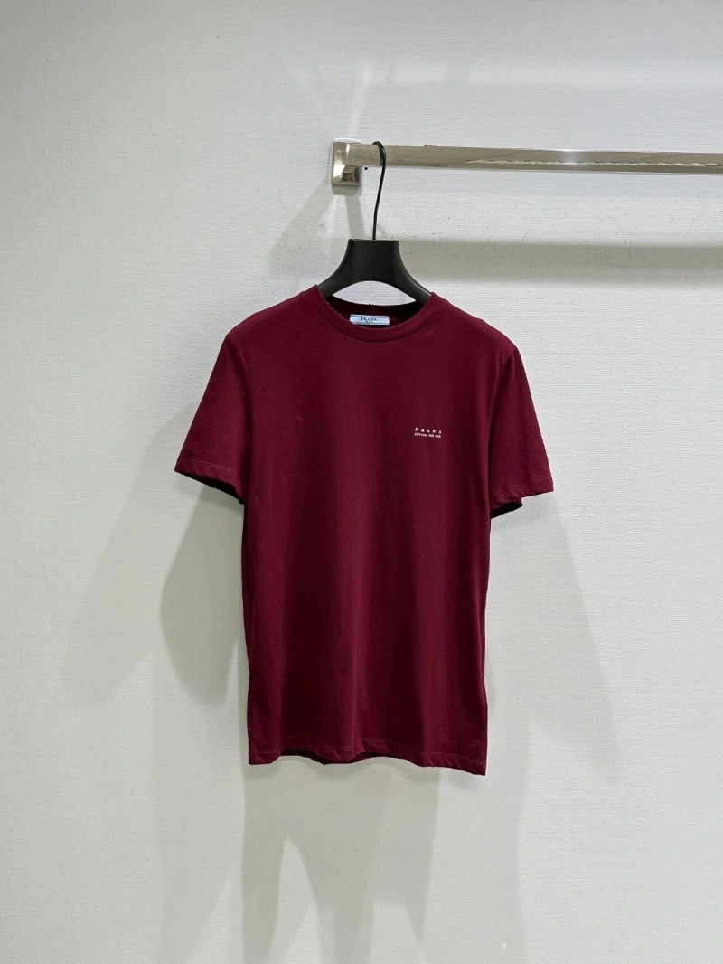 Trendsetting Unclassified Brand T-Shirts 153292