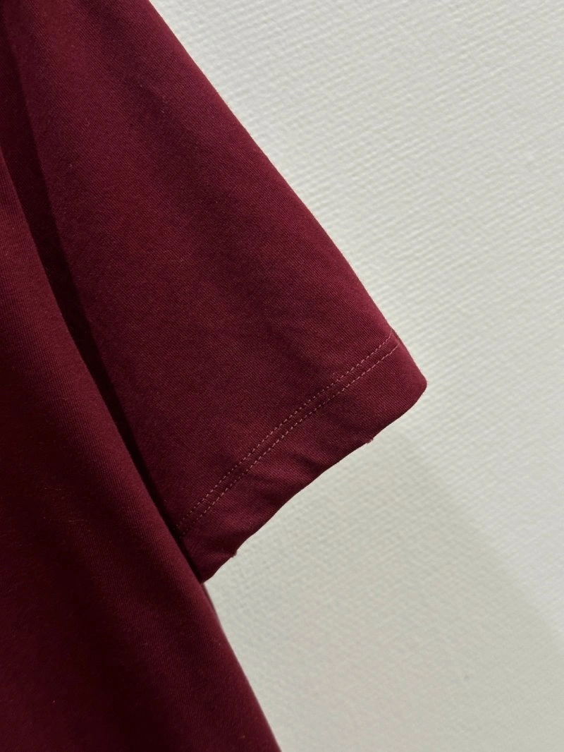 Trendsetting Unclassified Brand T-Shirts 153292