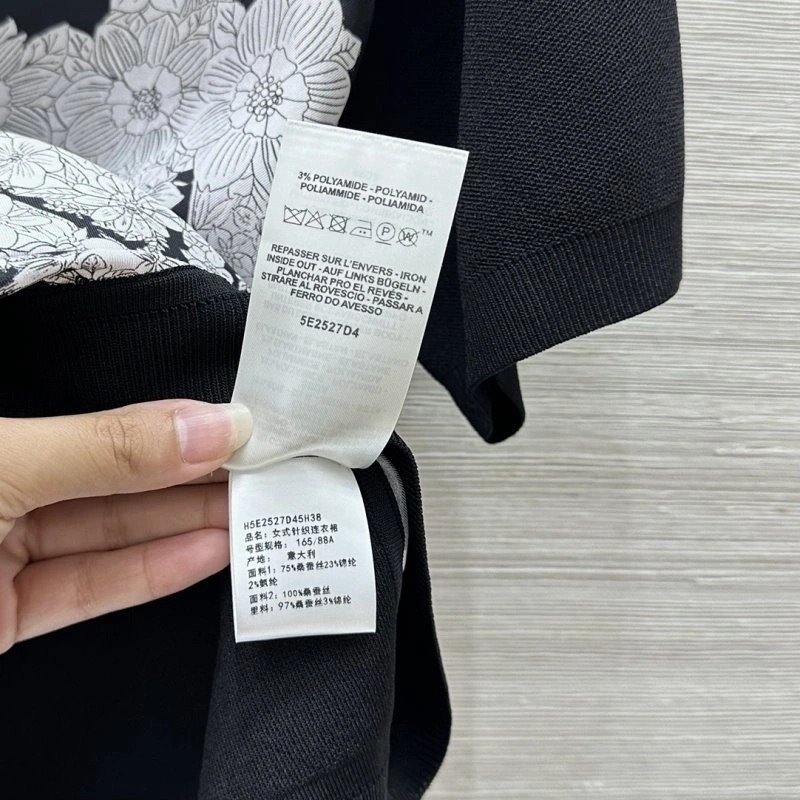SoftTouch Unclassified Brand T-Shirts 153277