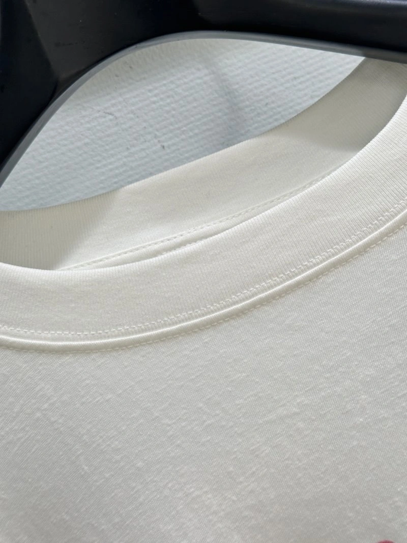 Flexible Unclassified Brand T-Shirts 152509