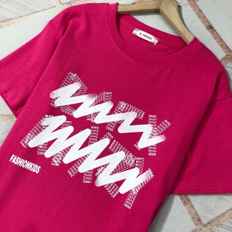 Flexible Unclassified Brand T-Shirts 152486