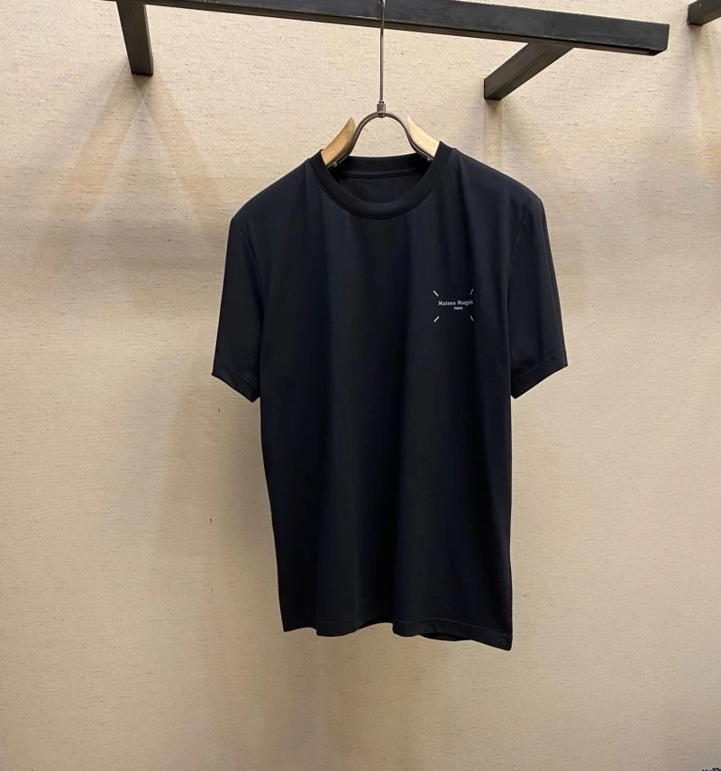 FashionForward Unclassified Brand T-Shirts 159022