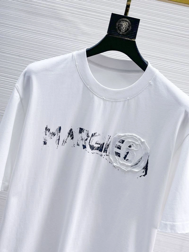 Classic Unclassified Brand T-Shirts 158125
