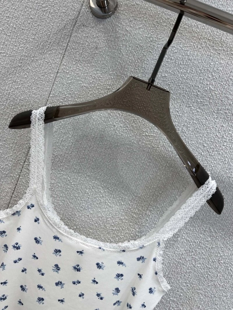 Elegant Unclassified Brand Vest 150256