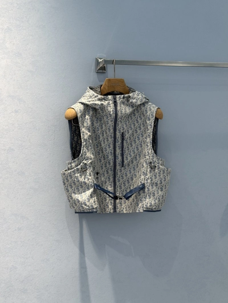 Compact Unclassified Brand Vest 150254