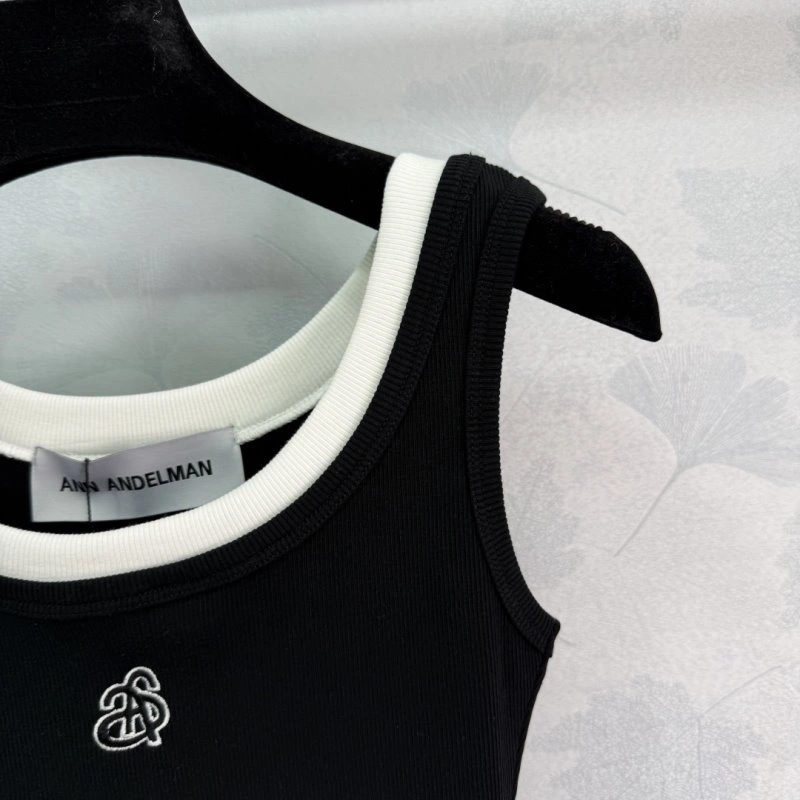 SportInspired Unclassified Brand Vest 150237