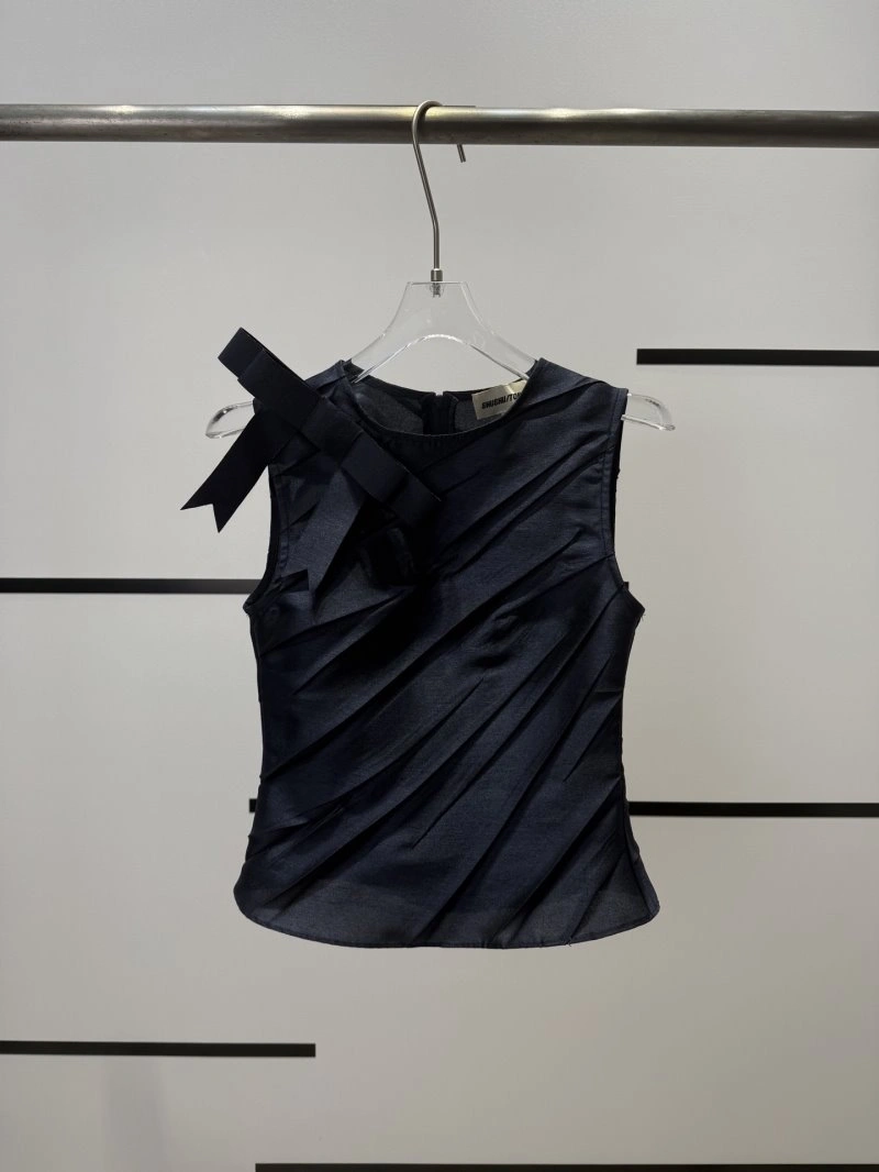 Functional Unclassified Brand Vest 150226