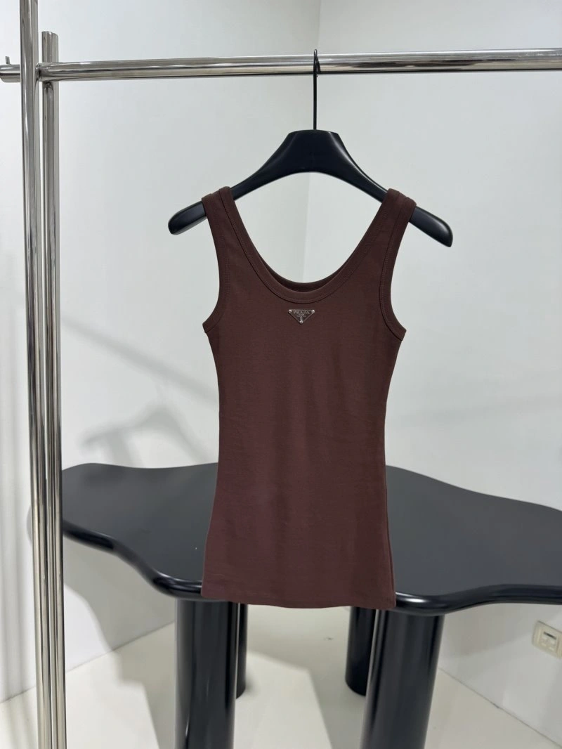 WrinkleFree Unclassified Brand Vest 150245