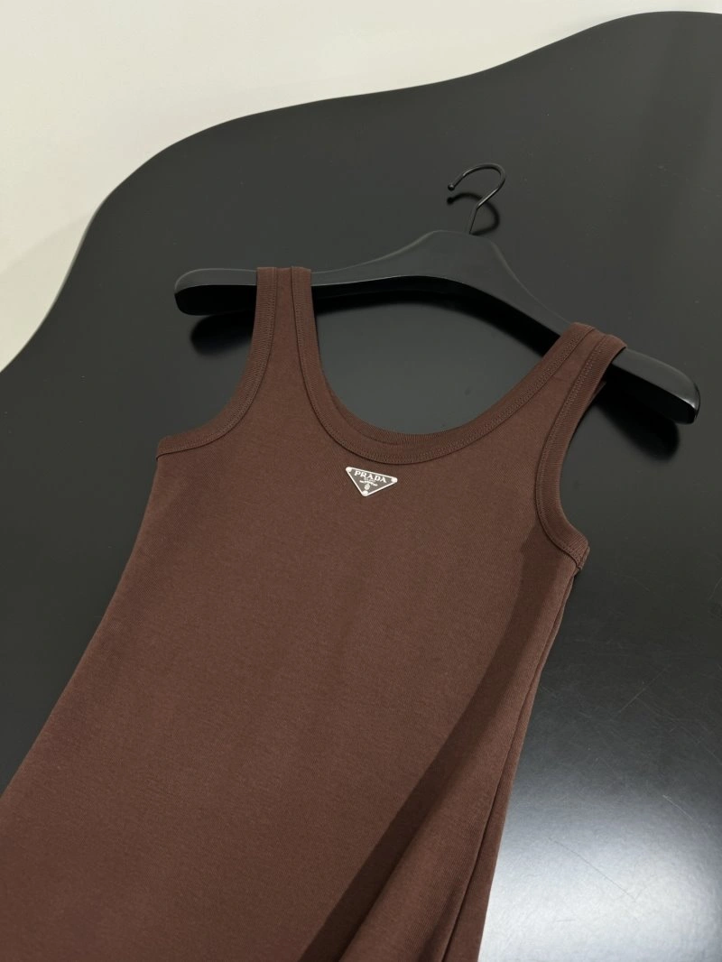 WrinkleFree Unclassified Brand Vest 150245