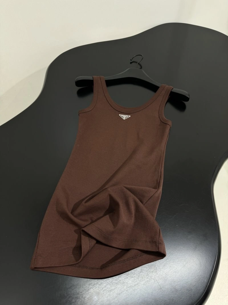 WrinkleFree Unclassified Brand Vest 150245
