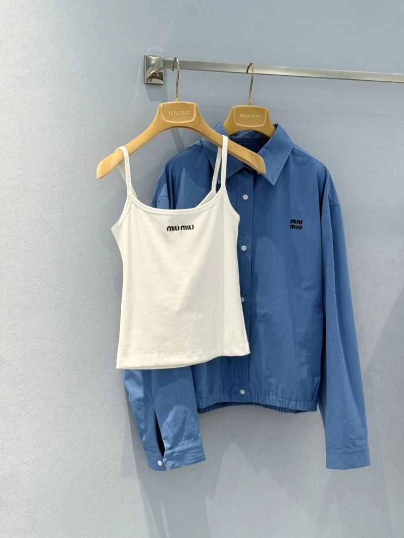 Unclassified Brand Vest TimelessDesign 155214