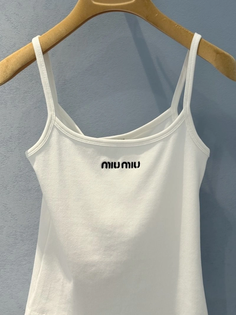 Unclassified Brand Vest TimelessDesign 155214