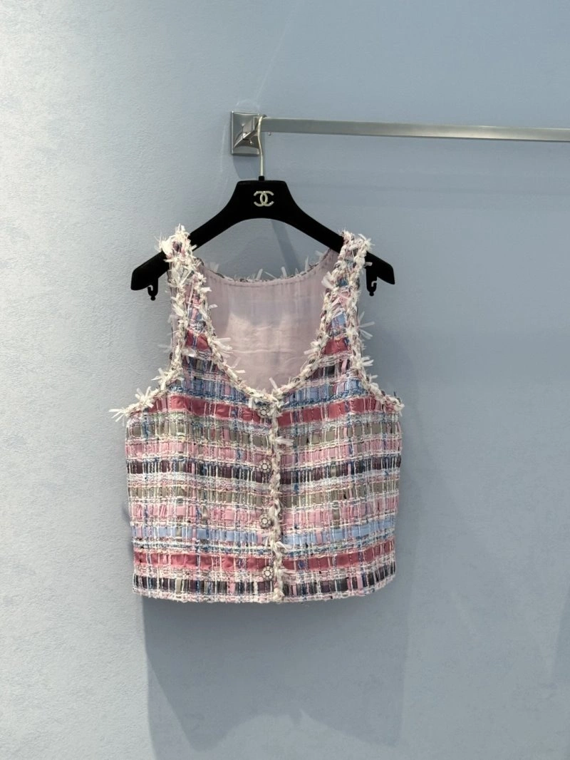 Attractive Unclassified Brand Vest 155288