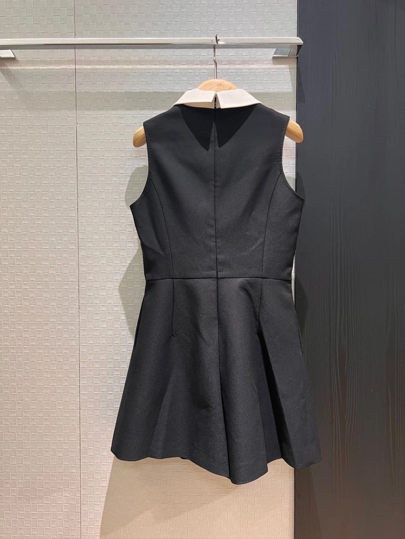 Unclassified Brand Vest Sustainable 146973