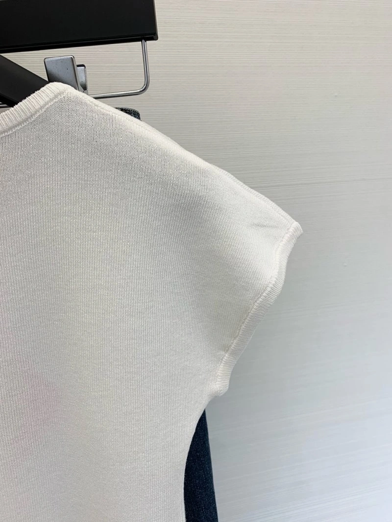 Unclassified Brand Vest TravelReady 146939