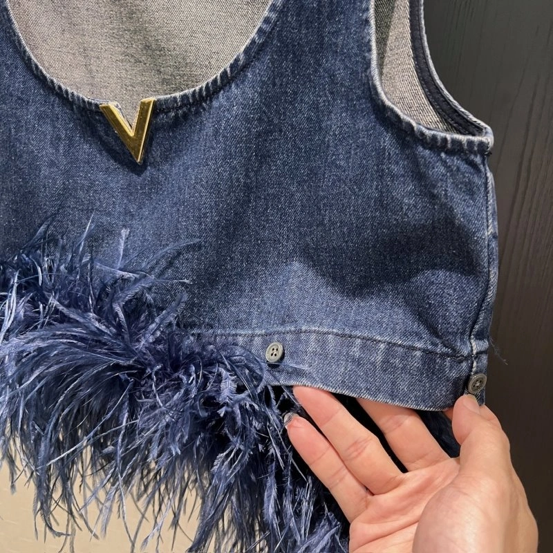 TechFriendly Unclassified Brand Vest 146920
