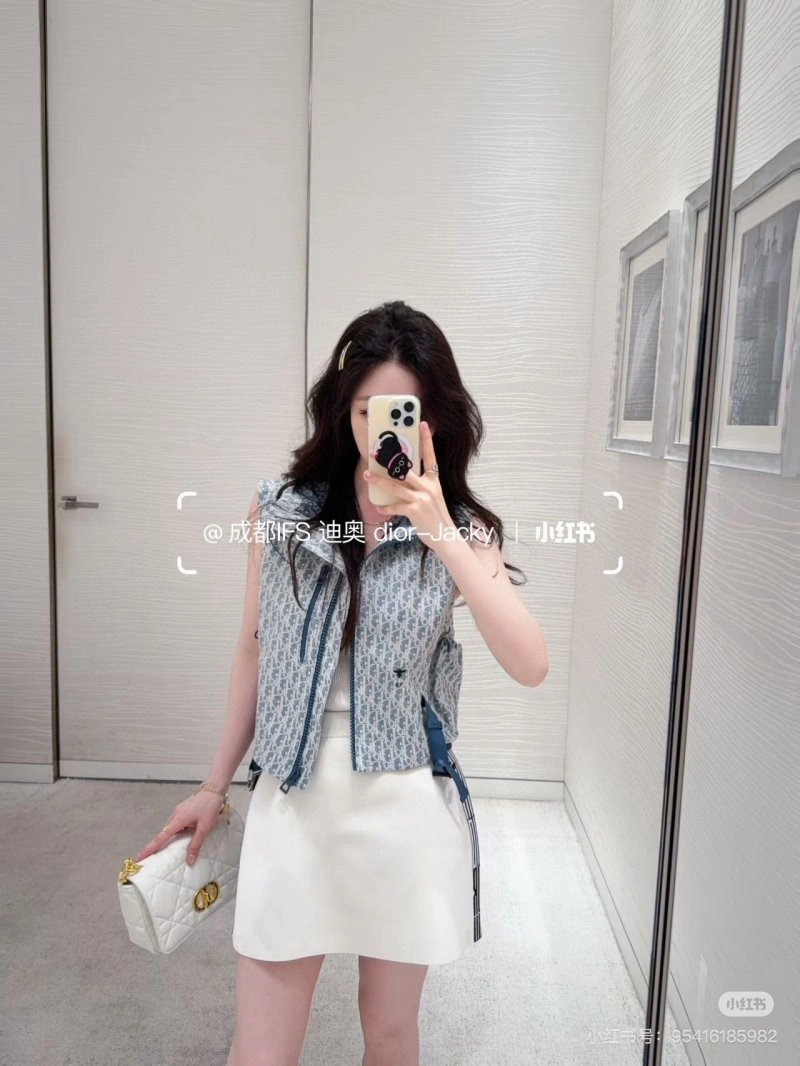 Timeless Unclassified Brand Vest 153231