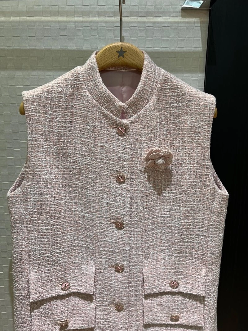 Colorful Unclassified Brand Vest 152460