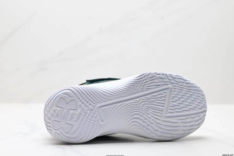 Durable Under Armour Shoes 1632