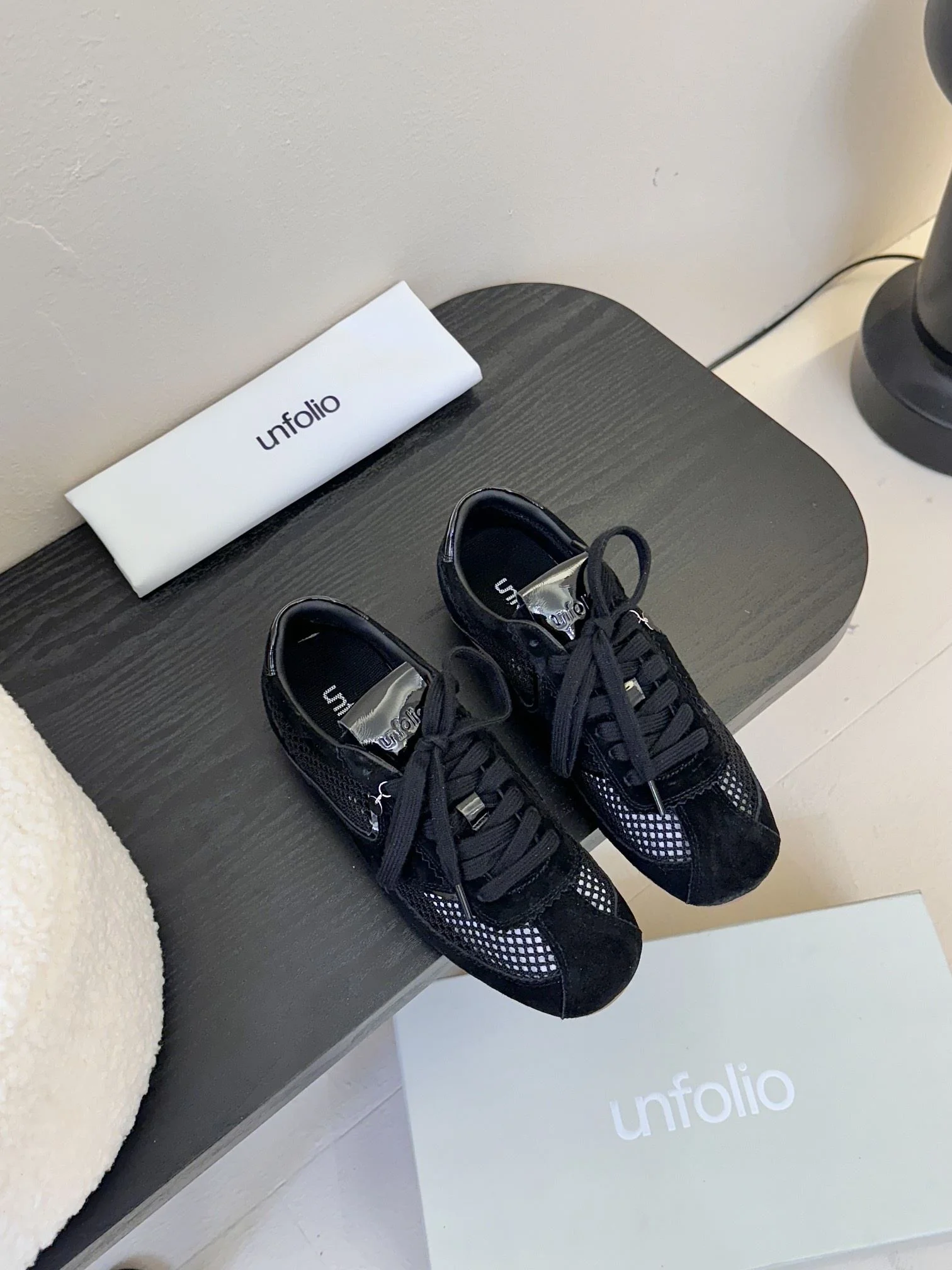 Unfolio Shoes Sleek 7114