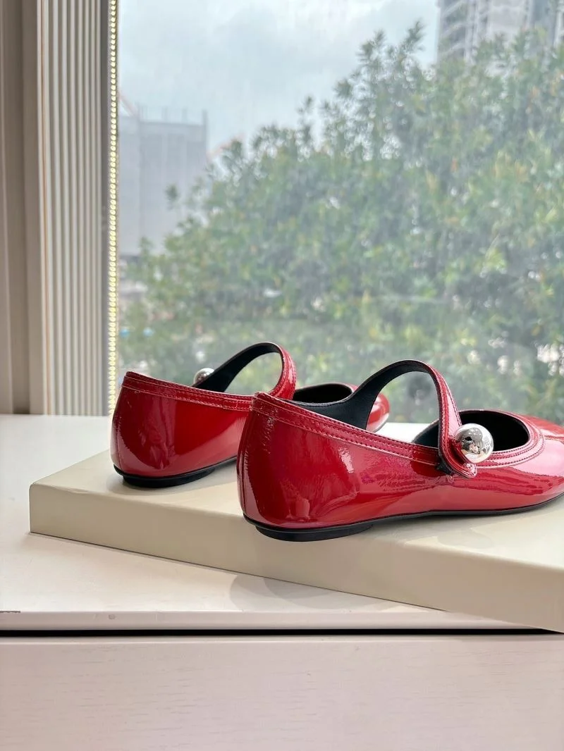 Supportive Unfolio Shoes 8701