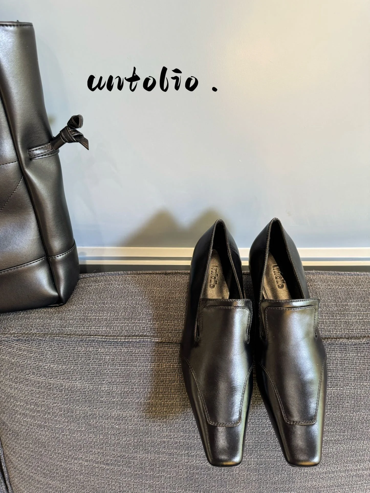 Stylish Unfolio Shoes 5750