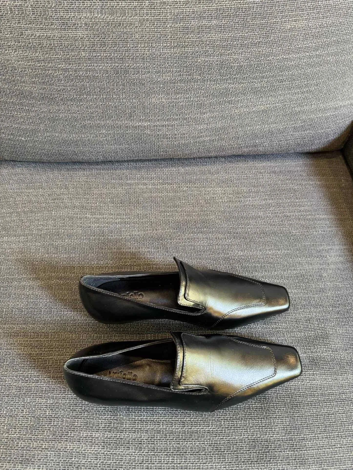 Stylish Unfolio Shoes 5750