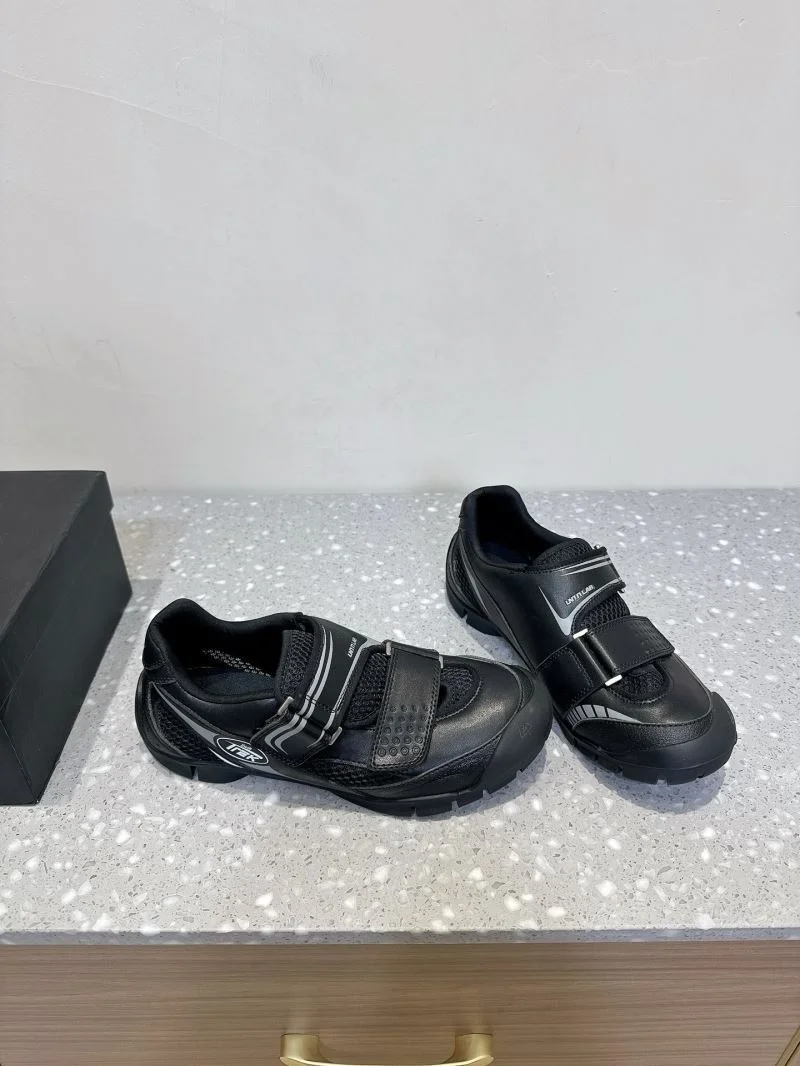 Refined Untitlab Shoes 7103
