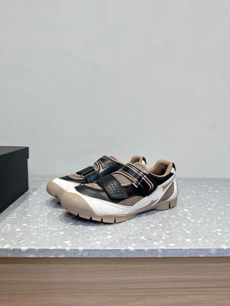 Refined Untitlab Shoes 7116