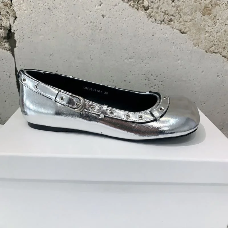 Untitlab Shoes Practical 11129