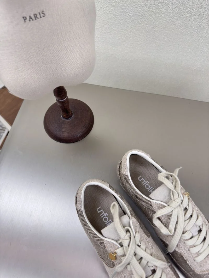 Snug Untitlab Shoes 8698