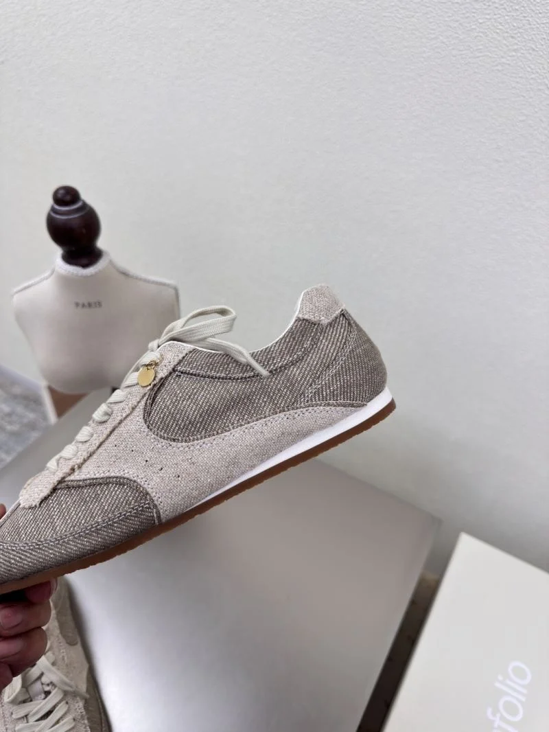 Snug Untitlab Shoes 8698
