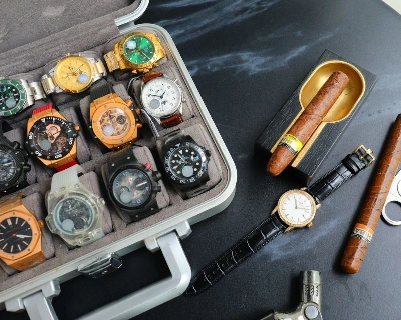 VACHERON CONSTANTIN Watches Snug 206568