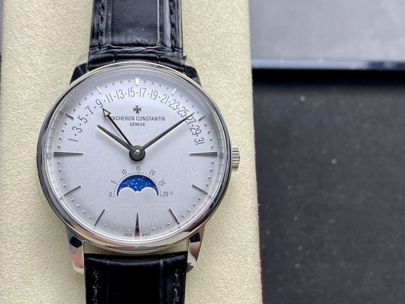 Compact VACHERON CONSTANTIN Watches 204568