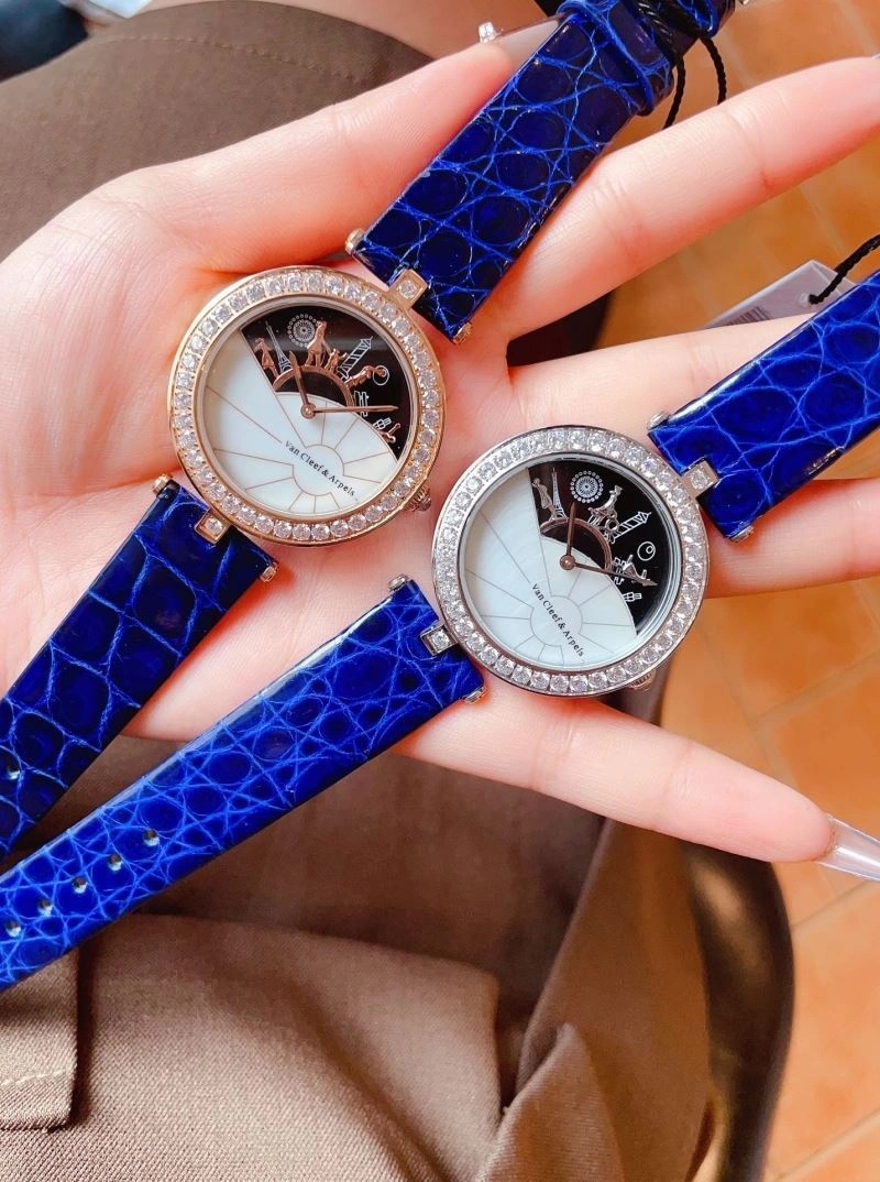 Comfortable VAN CLEEF ARPELS Watches 206874