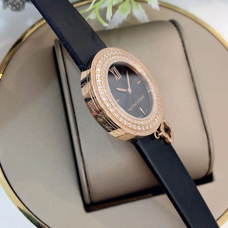 DailyWear VAN CLEEF ARPELS Watches 206869