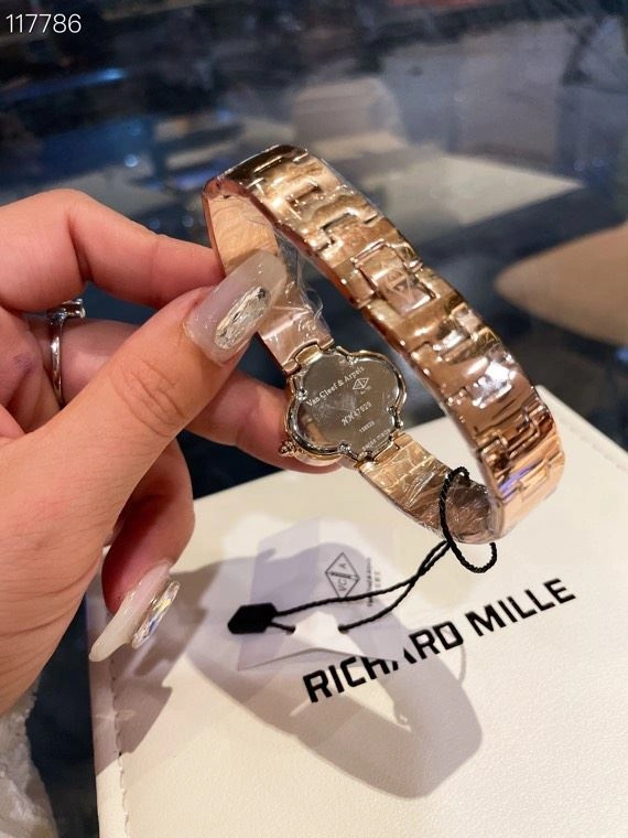 VAN CLEEF ARPELS Watches Stretchable 206882