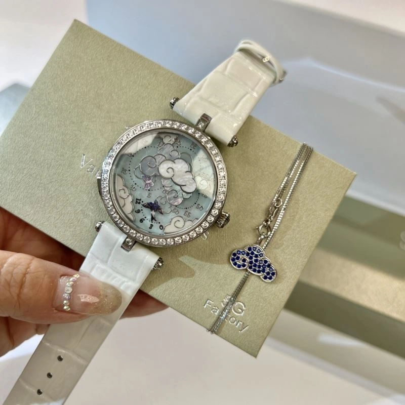 VAN CLEEF ARPELS Watches Casual 206856