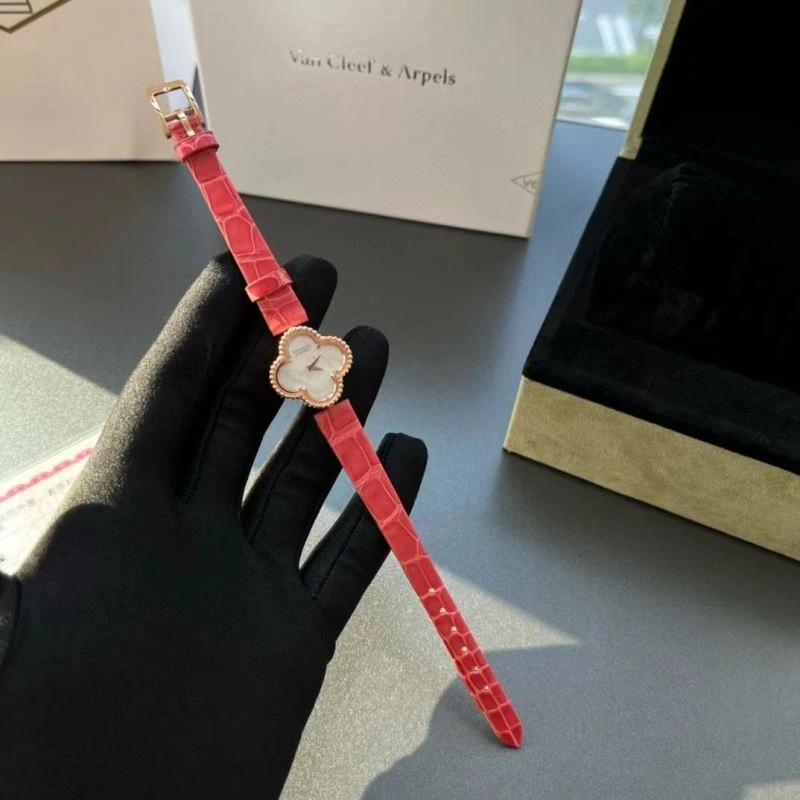 Upgraded VAN CLEEF ARPELS Watches 206857