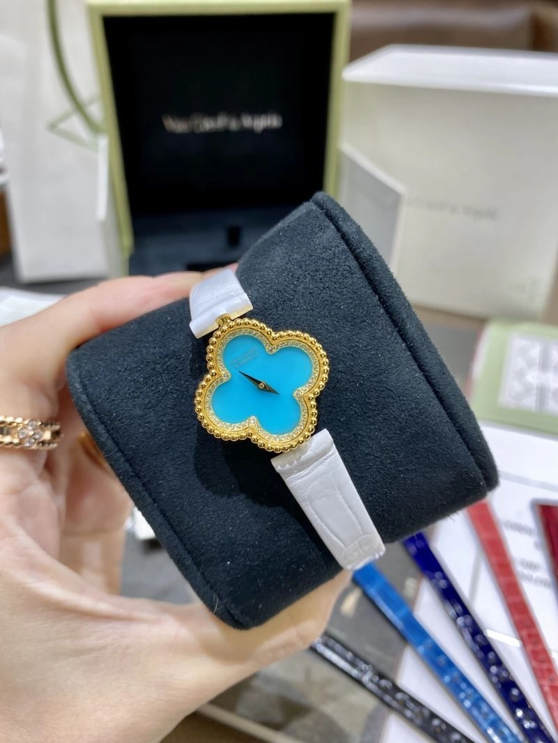 VAN CLEEF ARPELS Watches TravelReady 206851