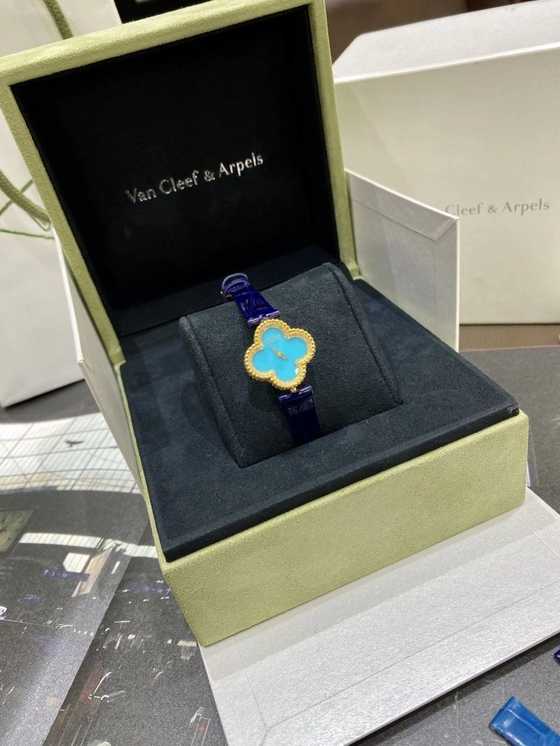VAN CLEEF ARPELS Watches Comfortable 206849